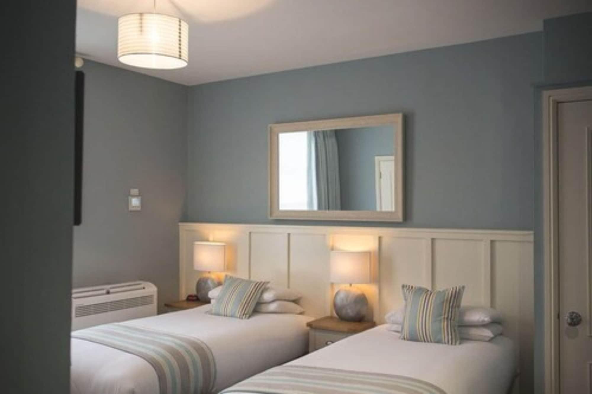 George Hotel, BW Signature Collection نورويش المظهر الخارجي الصورة