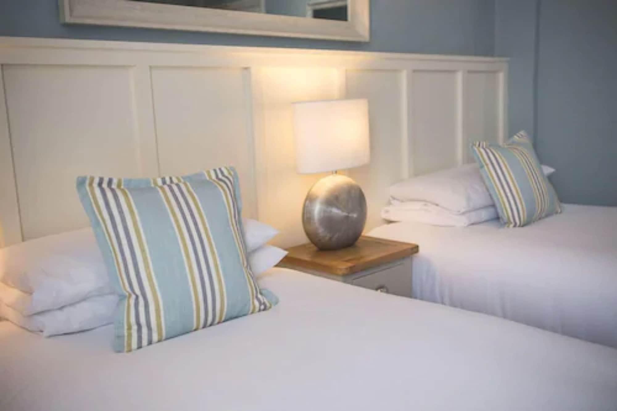 George Hotel, BW Signature Collection نورويش المظهر الخارجي الصورة